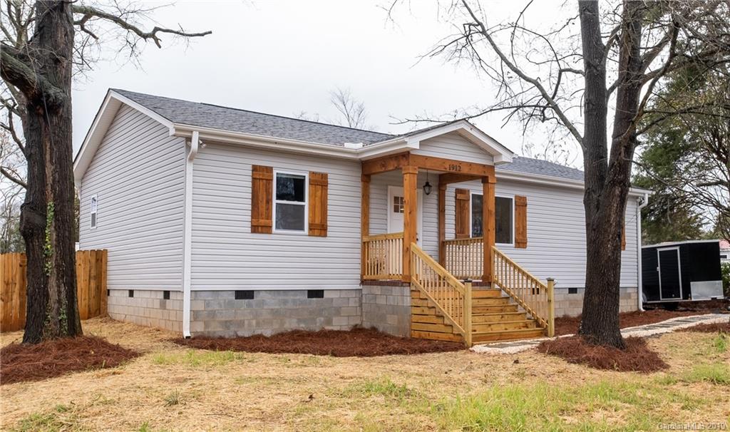 1912 Cedarvale Road Charlotte NC 28214