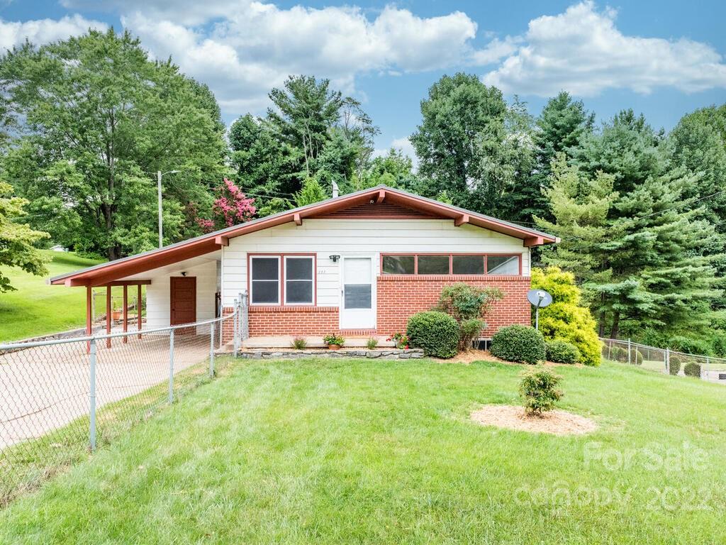111 Richmond Hill Drive Asheville NC 28806