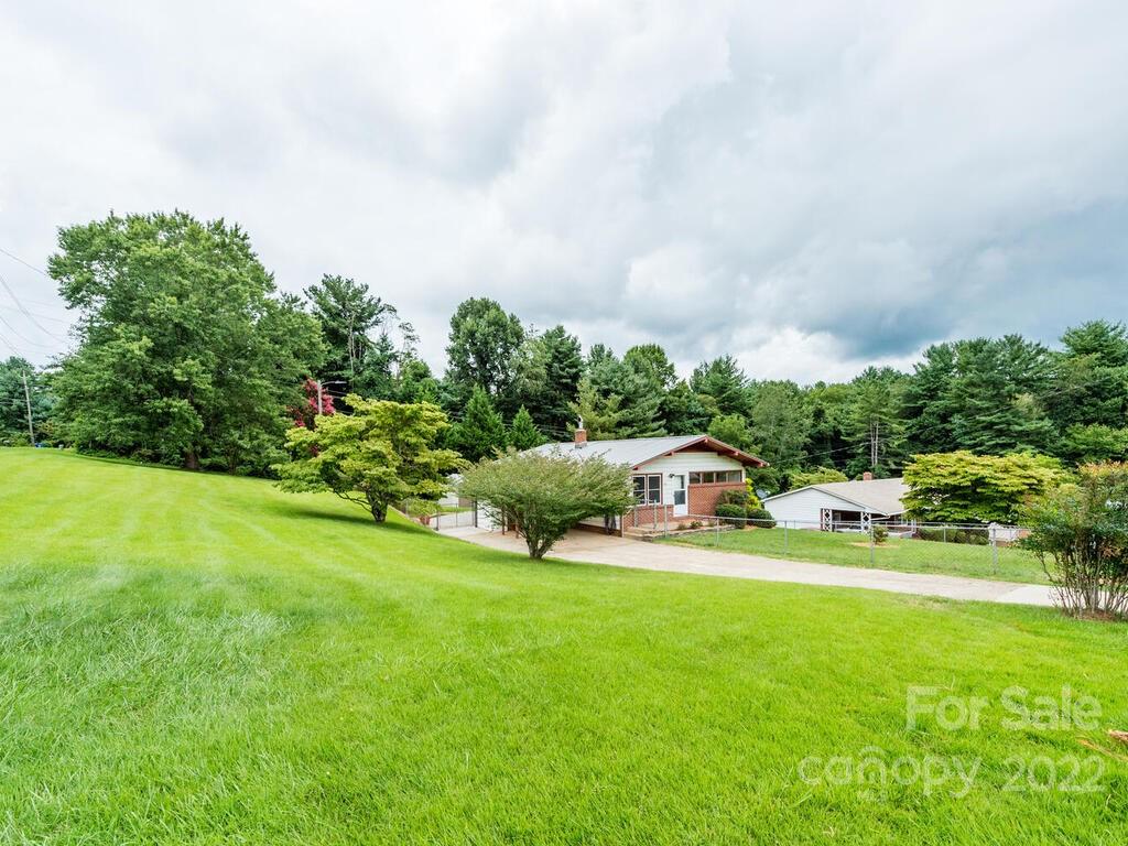 111 Richmond Hill Drive Asheville NC 28806