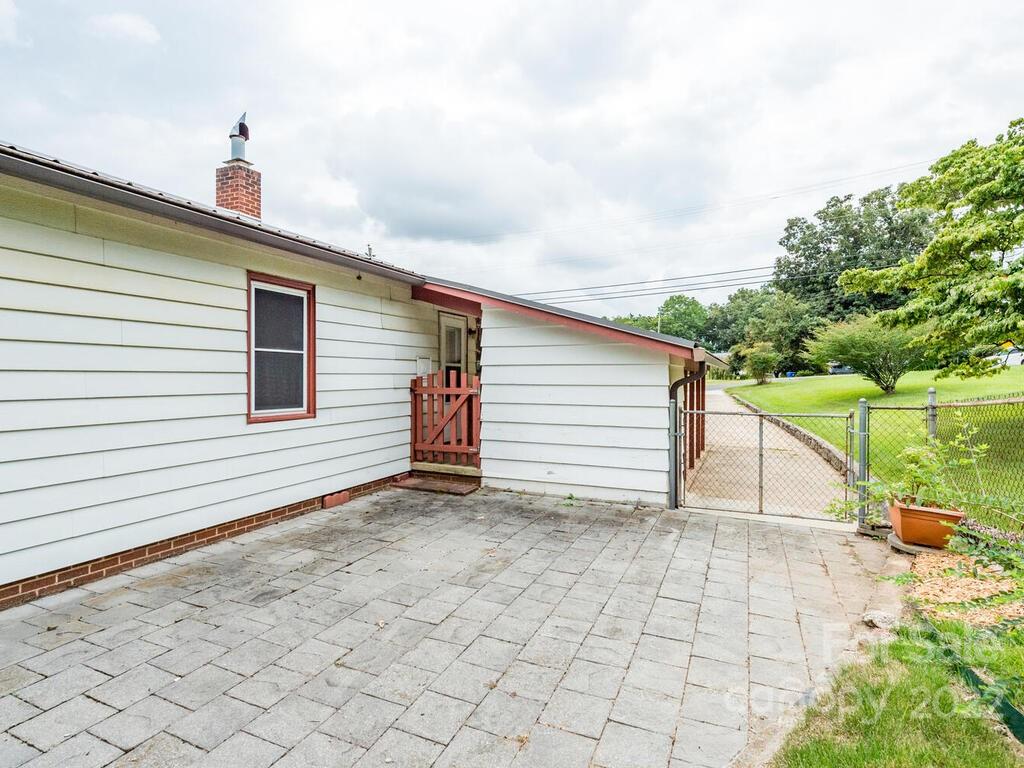 111 Richmond Hill Drive Asheville NC 28806