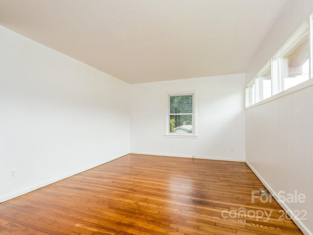 111 Richmond Hill Drive Asheville NC 28806
