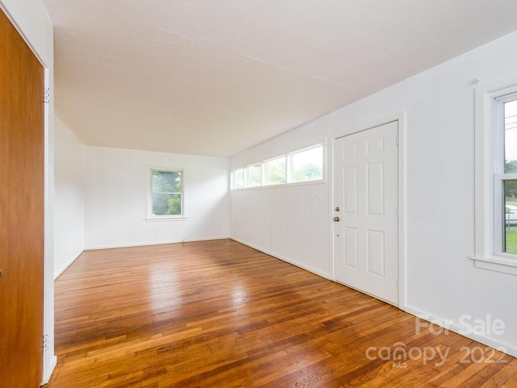 111 Richmond Hill Drive Asheville NC 28806