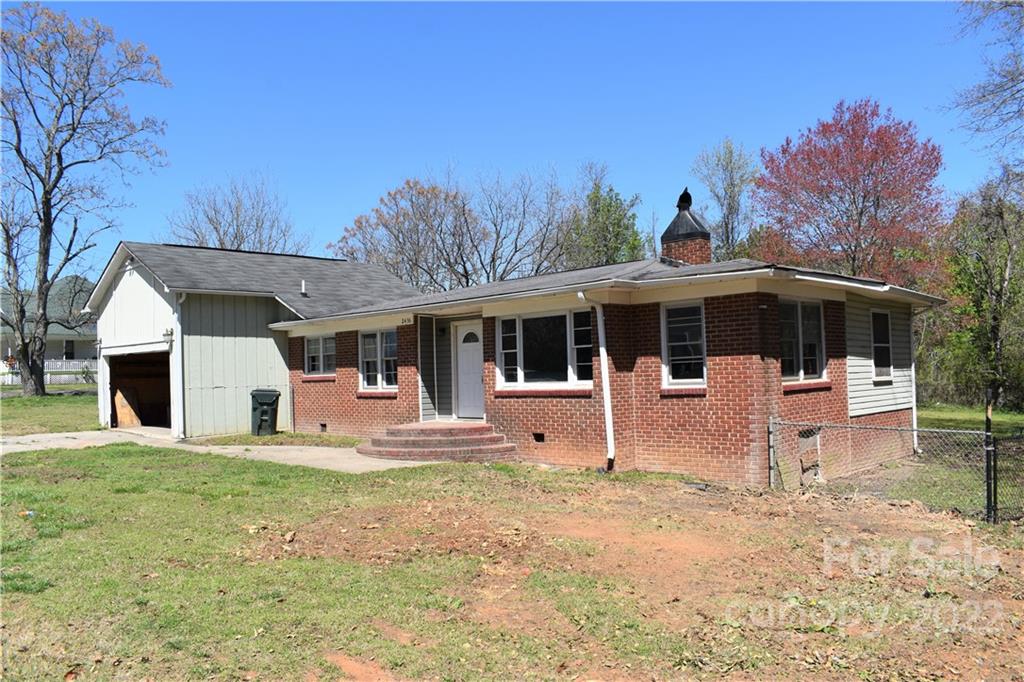 2436 Rogers Avenue Gastonia NC 28052