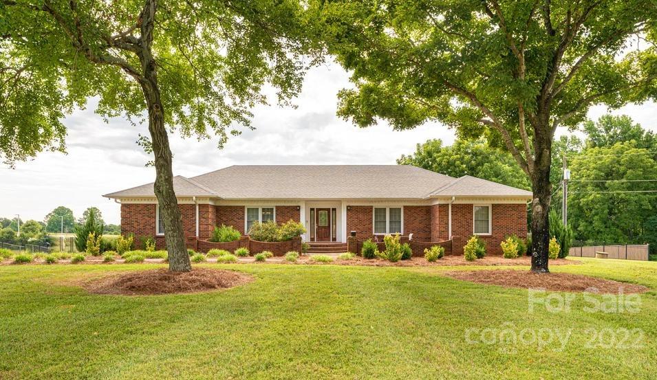 3026 S Us 321 Highway Newton NC 28658
