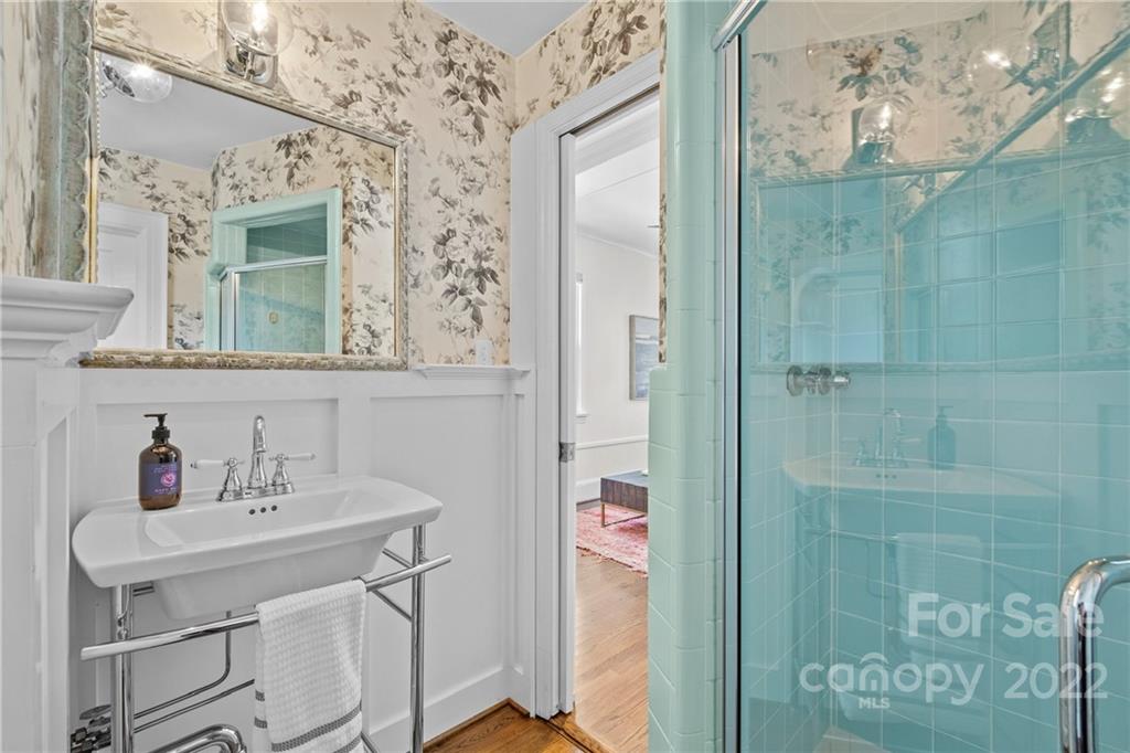 2241 Colony Road Charlotte NC 28209