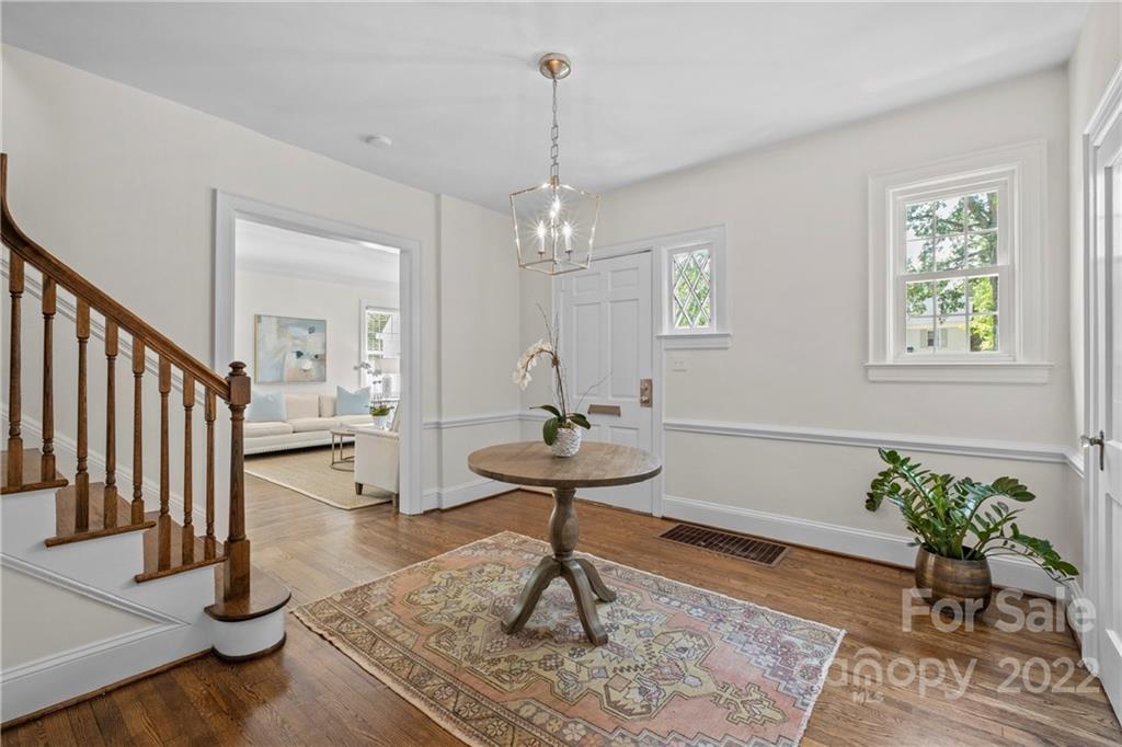 2241 Colony Road Charlotte NC 28209