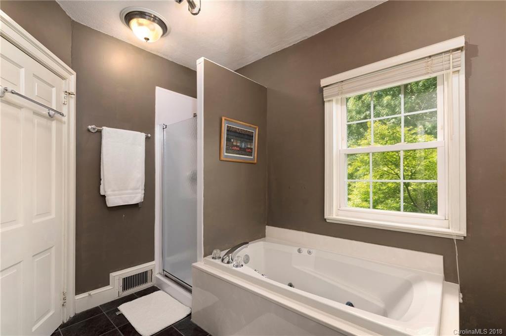 486 Kimberly Avenue Asheville NC 28804