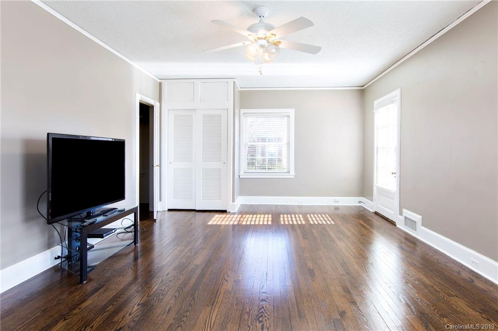486 Kimberly Avenue Asheville NC 28804