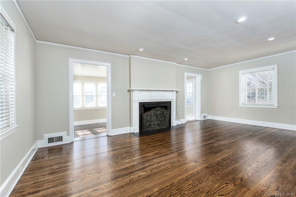 486 Kimberly Avenue Asheville NC 28804