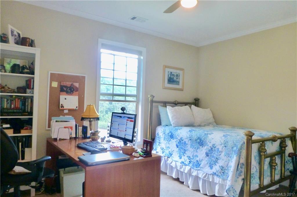42 Hawtree Court Weaverville NC 28787