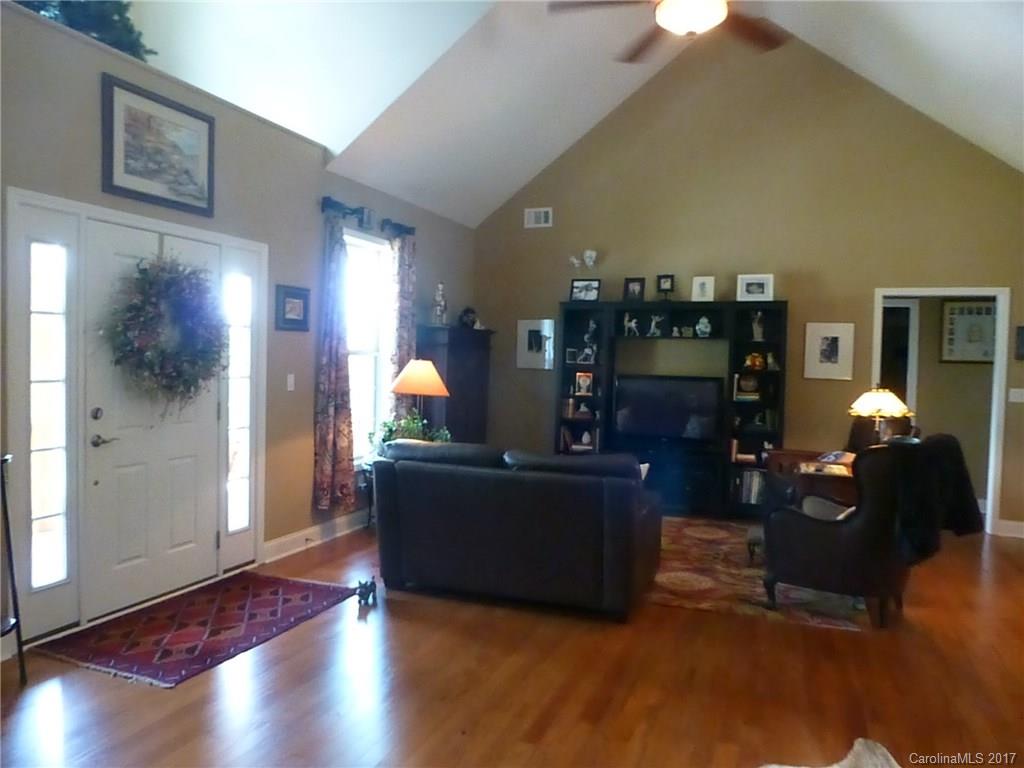 42 Hawtree Court Weaverville NC 28787