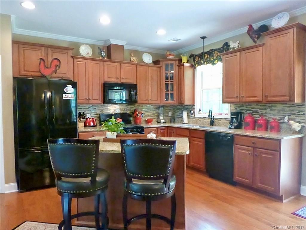42 Hawtree Court Weaverville NC 28787