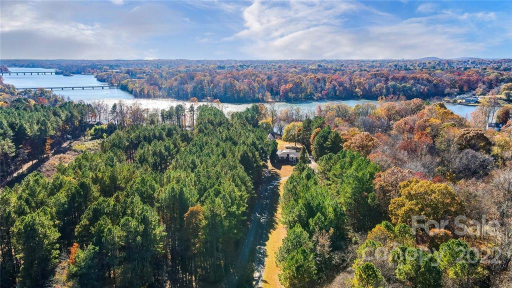 10335 Harbor Drive Charlotte NC 28214