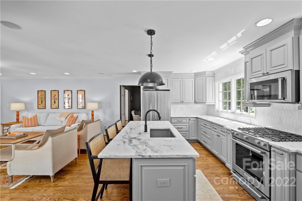 4829 Montclair Avenue Charlotte NC 28211