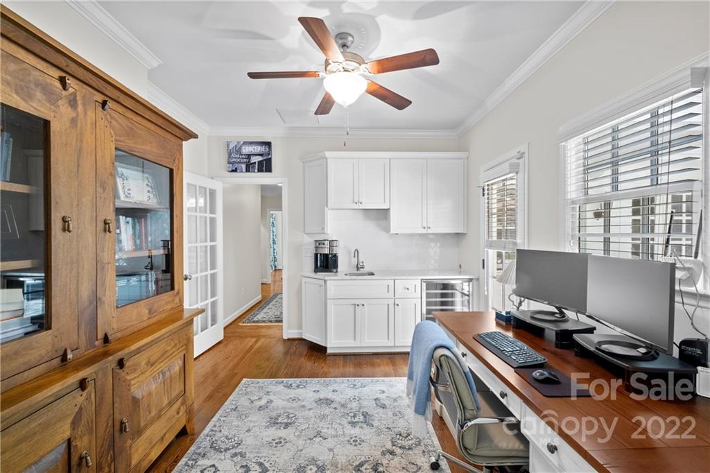 4829 Montclair Avenue Charlotte NC 28211