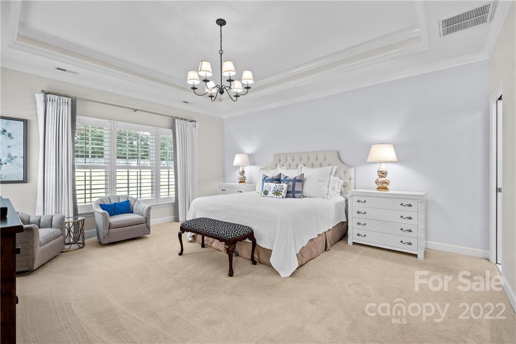 4829 Montclair Avenue Charlotte NC 28211