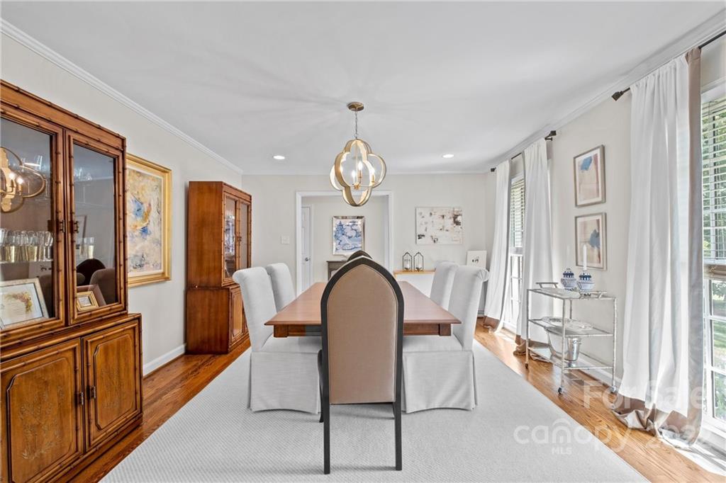 4829 Montclair Avenue Charlotte NC 28211