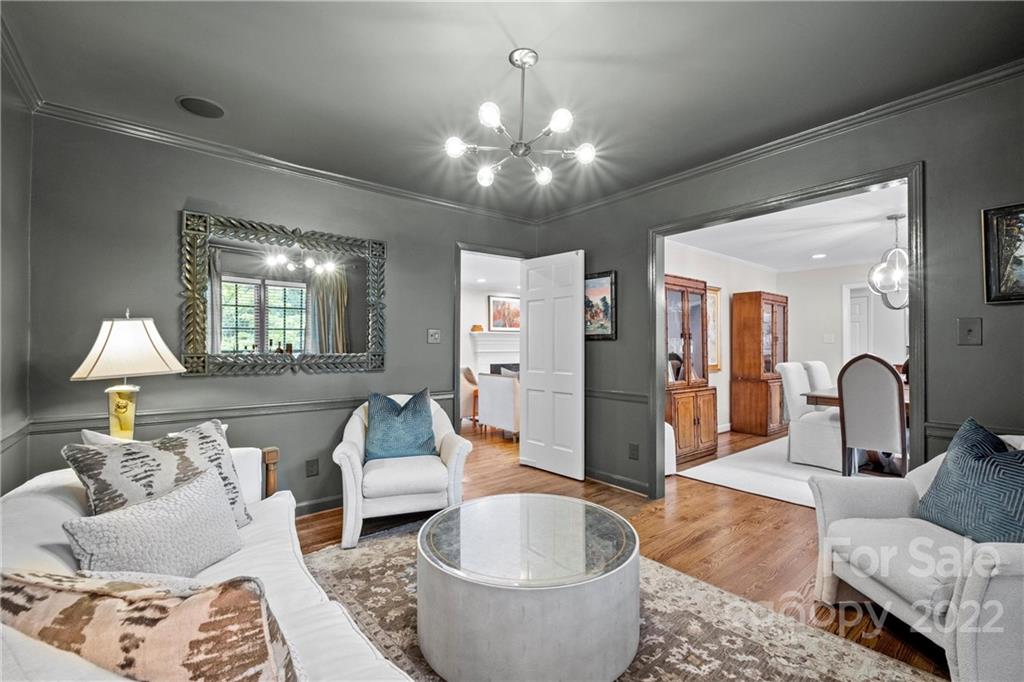 4829 Montclair Avenue Charlotte NC 28211