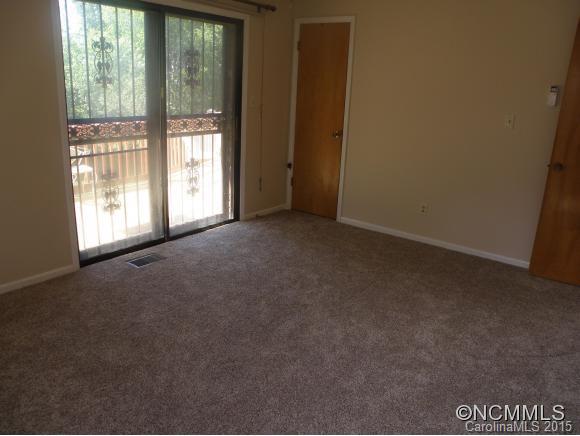 30 Fieldcrest Circle Asheville NC 28806