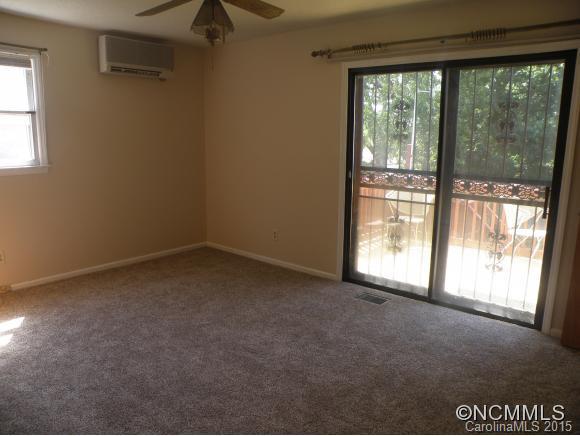 30 Fieldcrest Circle Asheville NC 28806