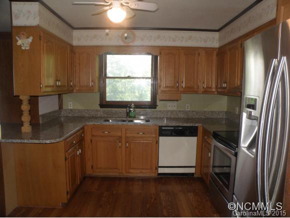 30 Fieldcrest Circle Asheville NC 28806