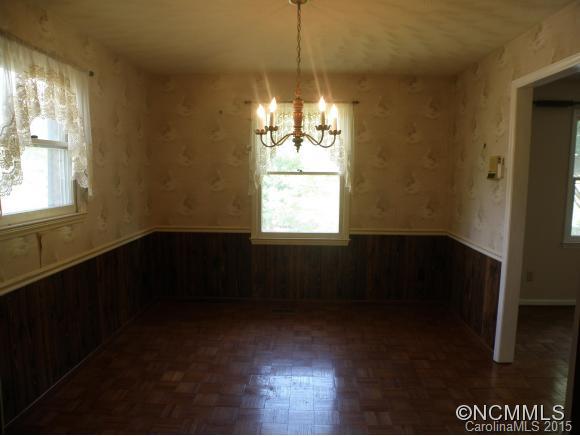 30 Fieldcrest Circle Asheville NC 28806
