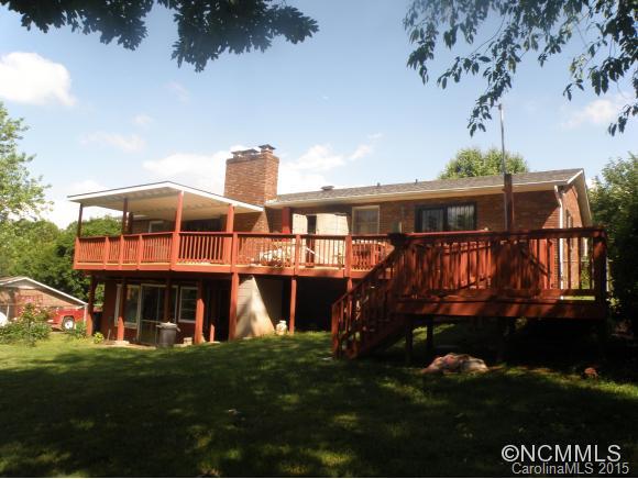 30 Fieldcrest Circle Asheville NC 28806