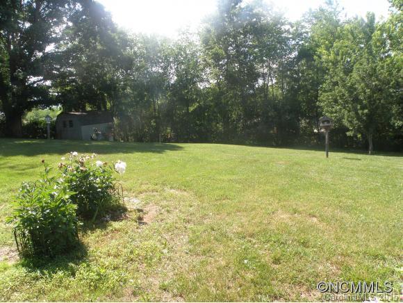 30 Fieldcrest Circle Asheville NC 28806