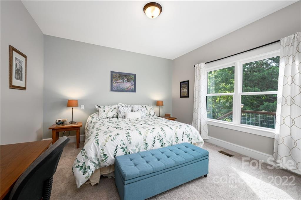 36 Camsyn Drive Weaverville NC 28787