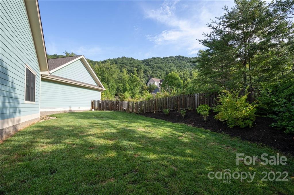 36 Camsyn Drive Weaverville NC 28787