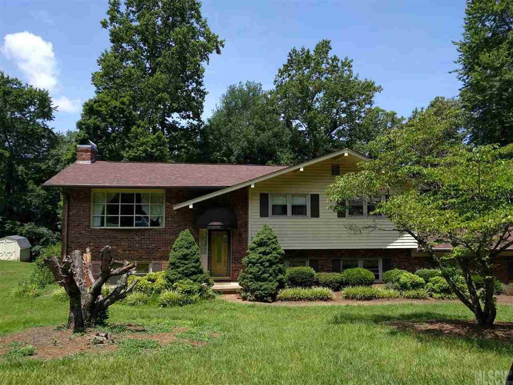 2465 23rd Street Ne Hickory NC 28601