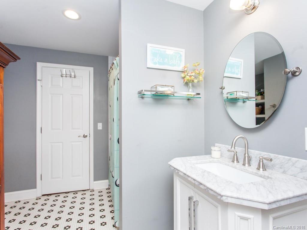 90 Reed Road Asheville NC 28805