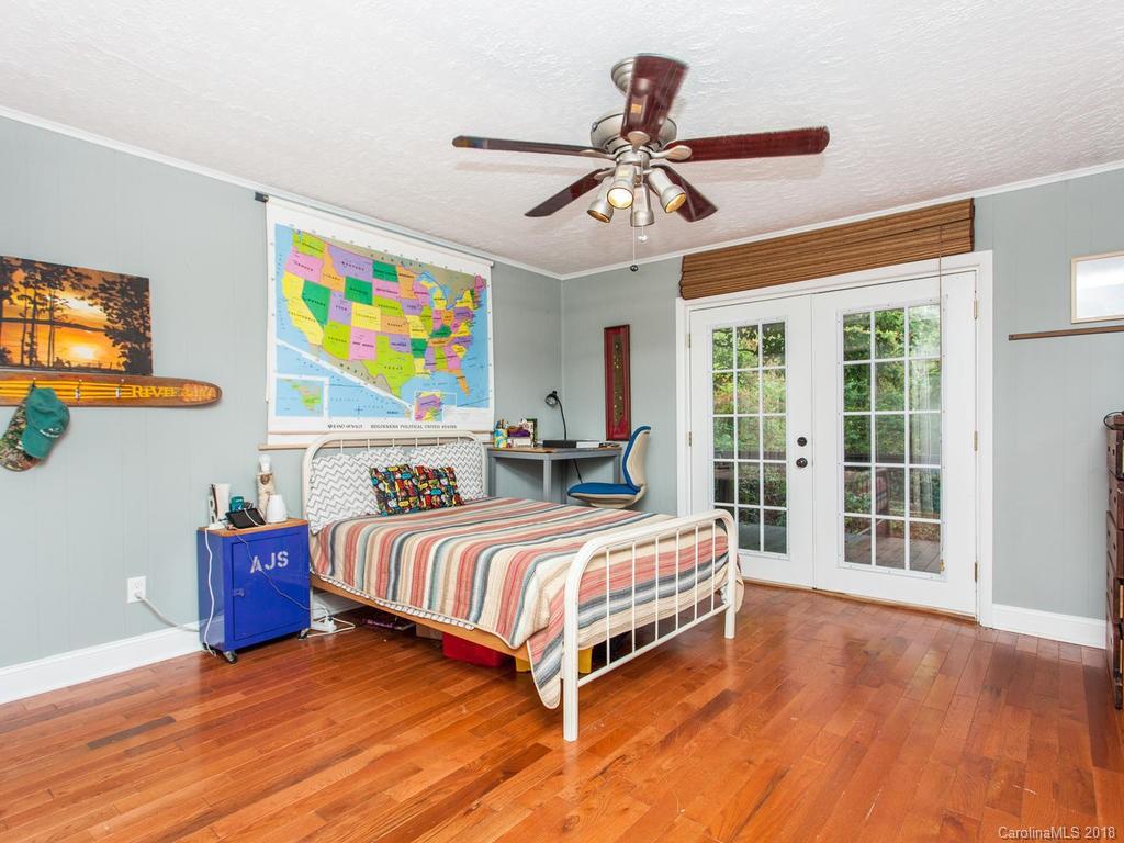 90 Reed Road Asheville NC 28805