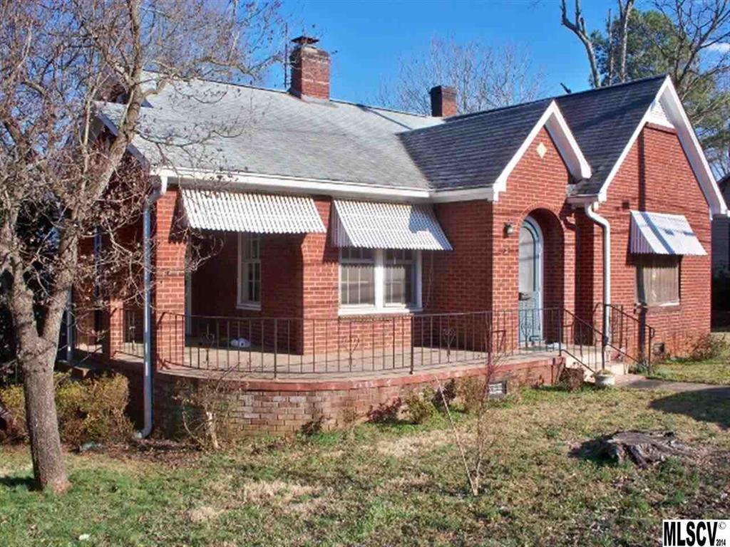 317 N Davis Avenue Newton NC 28658