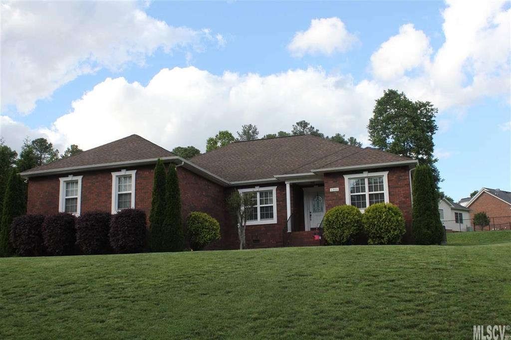 1301 Kensington Circle Newton NC 28658