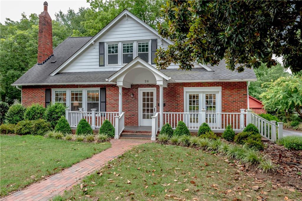 26 8th Avenue Ne Hickory NC 28601