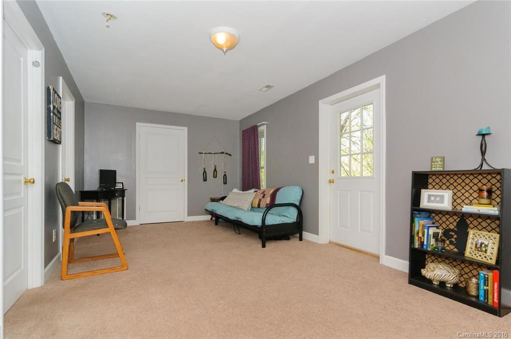 20 Jefferson Drive Asheville NC 28801