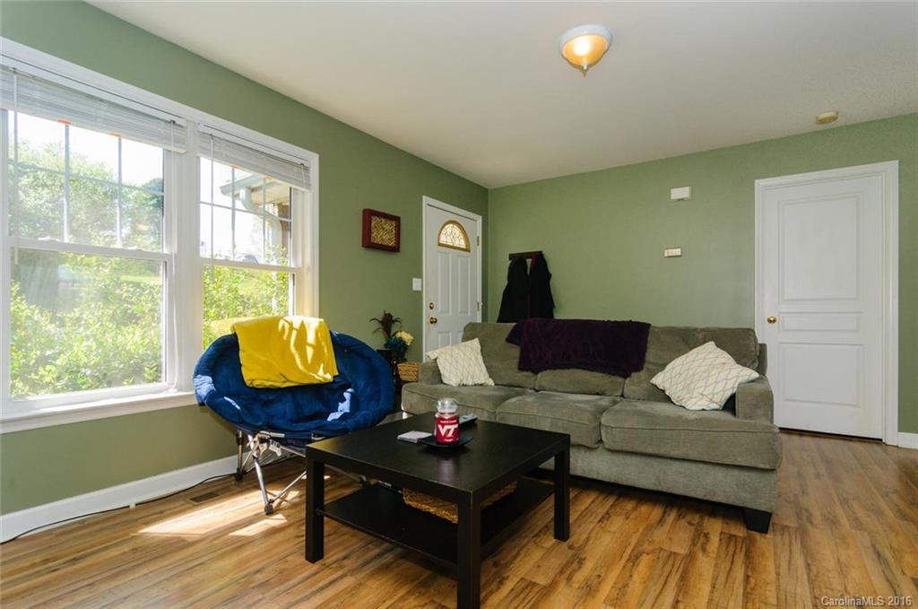 20 Jefferson Drive Asheville NC 28801
