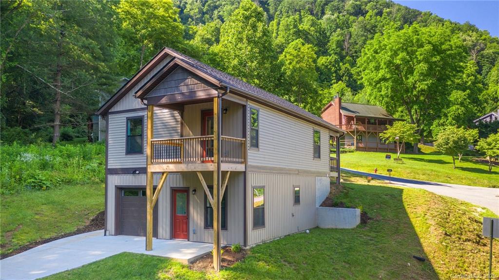 11 Destination Drive Waynesville NC 28786