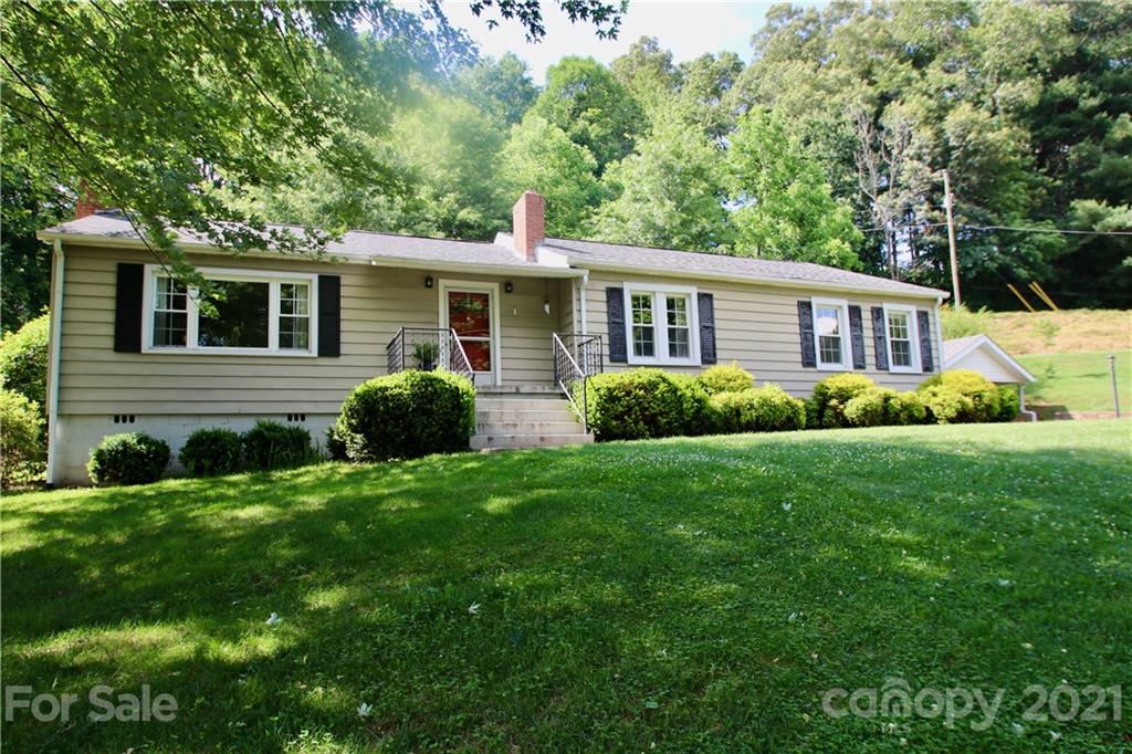 99 Nesbitt Street Waynesville NC 28786