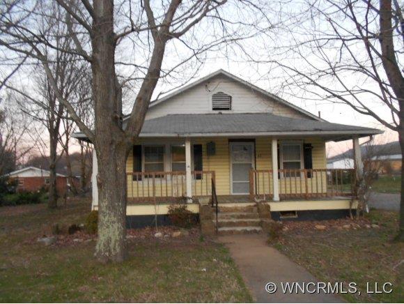 42 Elysinia Avenue Waynesville NC 28786