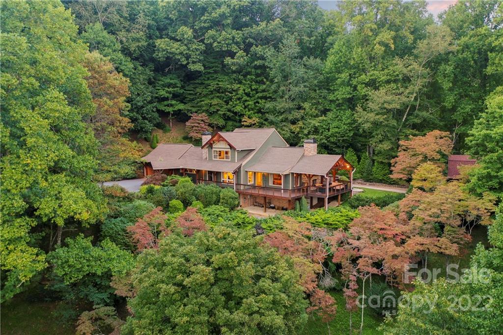 384 Little Mountain Road Waynesville NC 28786