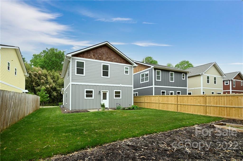 19 Crayton Park Drive Asheville NC 28803