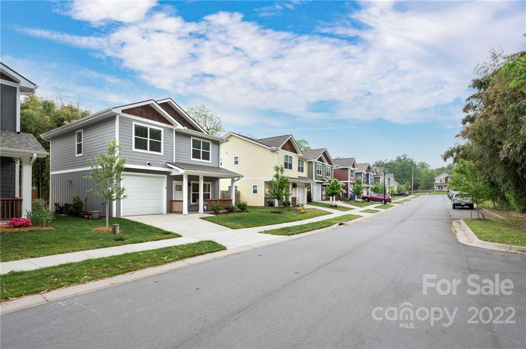 19 Crayton Park Drive Asheville NC 28803