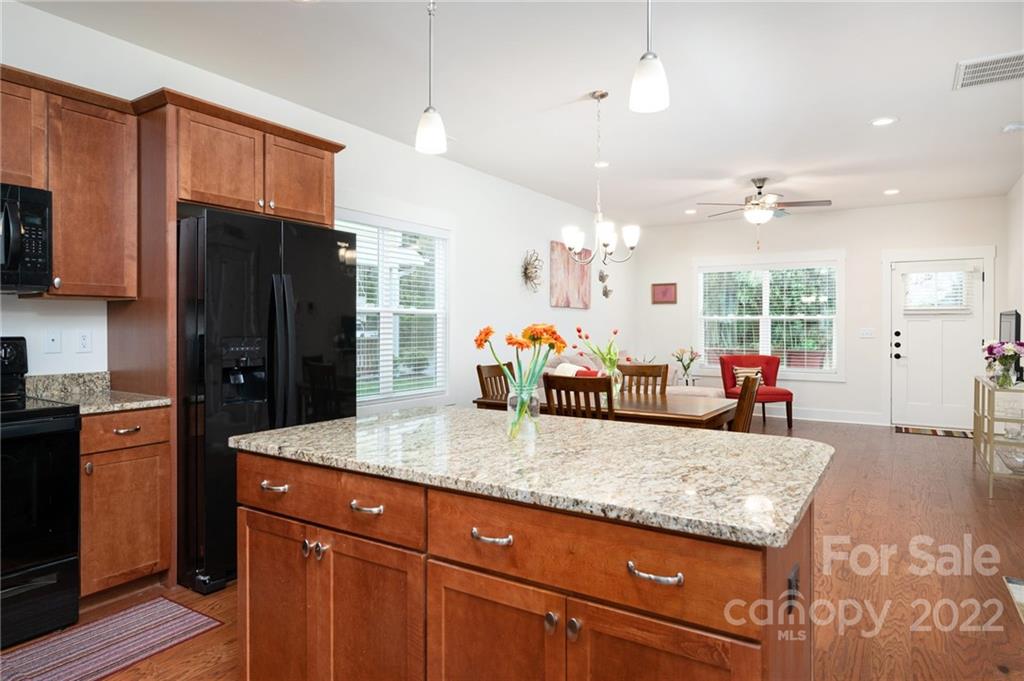 19 Crayton Park Drive Asheville NC 28803