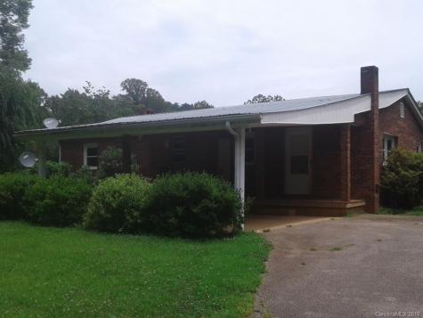 1654 Goose Creek Road Marion NC 28752
