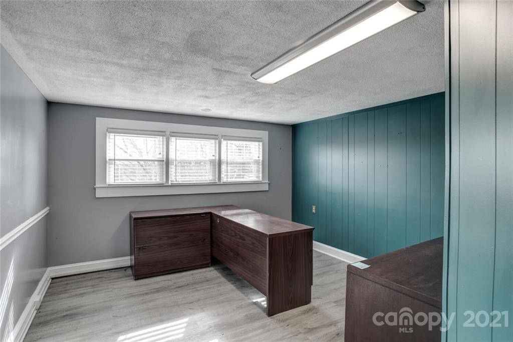 602 Kanuga Road Hendersonville NC 28739