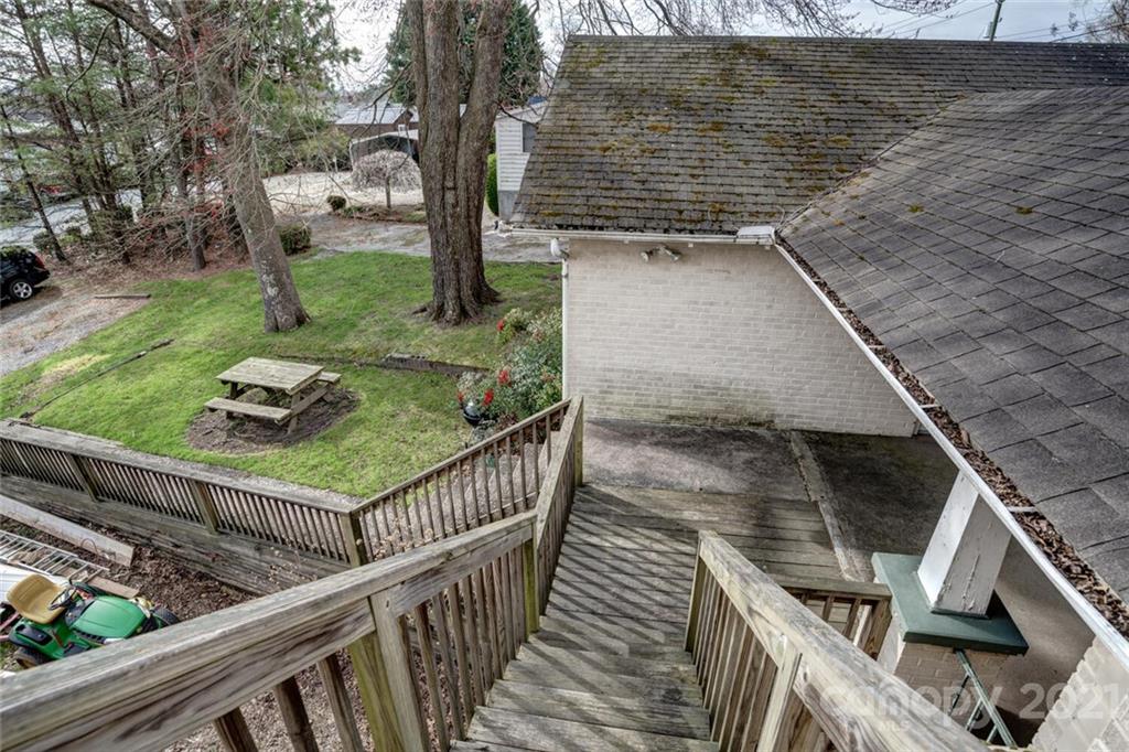 602 Kanuga Road Hendersonville NC 28739