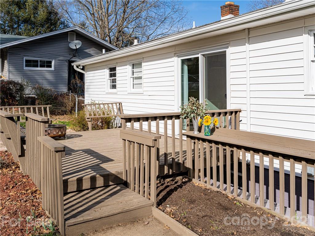 54 Brucemont Circle Asheville NC 28806