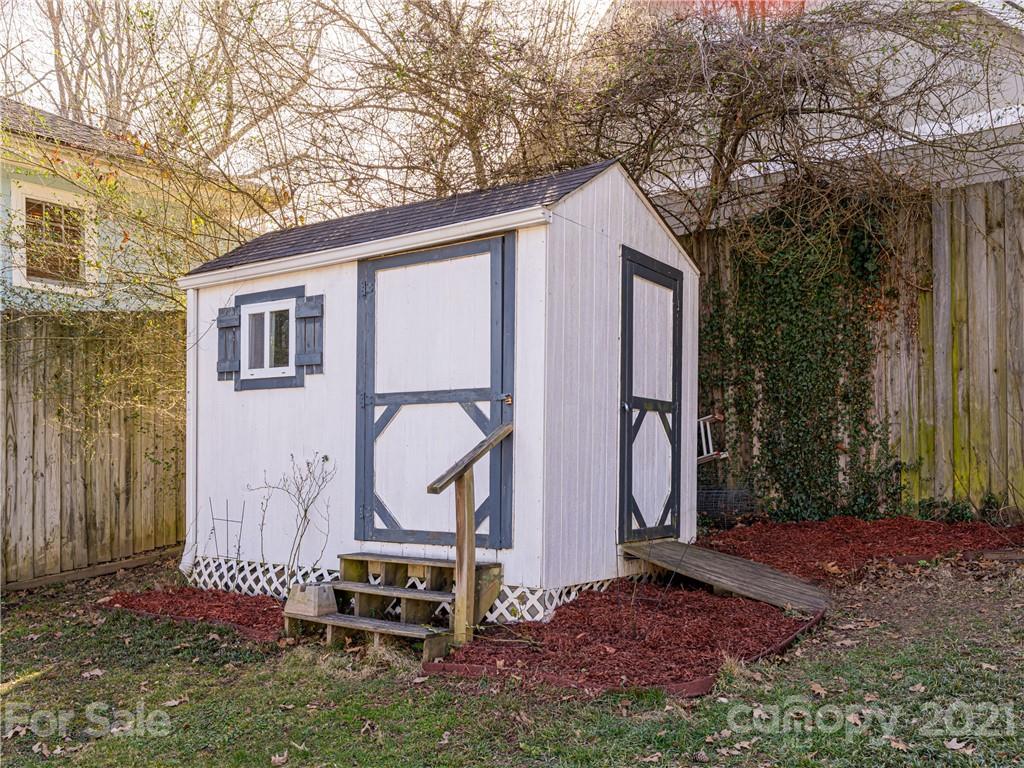 54 Brucemont Circle Asheville NC 28806